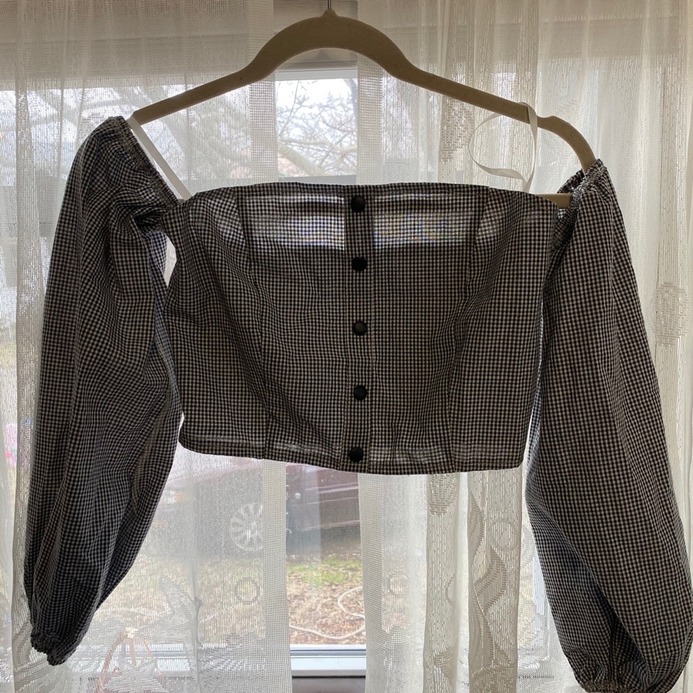 Windsor Long Sleeve Crop Top Off the Shoulder